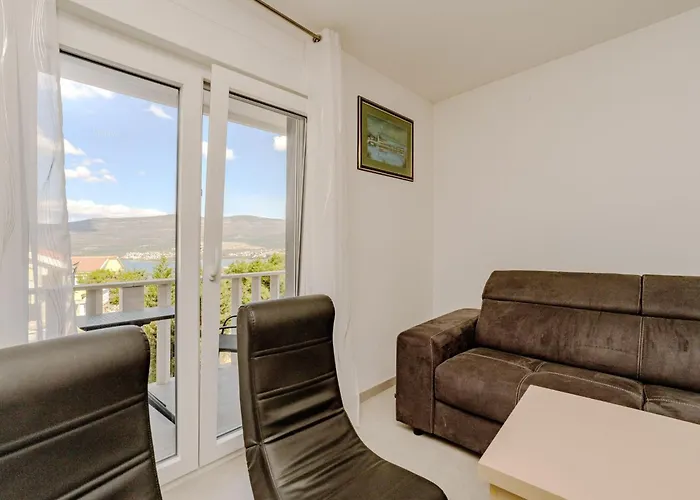 Ivanovi Dvori Villa *