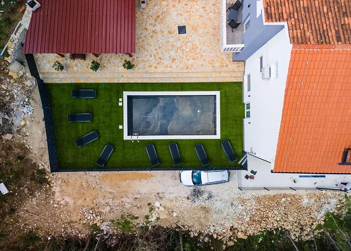 Villa Ivanovi Dvori Benkovac