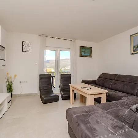 ヴィラ Ivanovi Dvori *