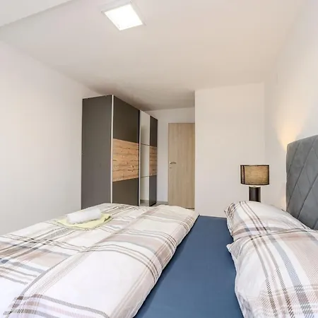 Ivanovi Dvori ヴィラ ベンコヴァツ