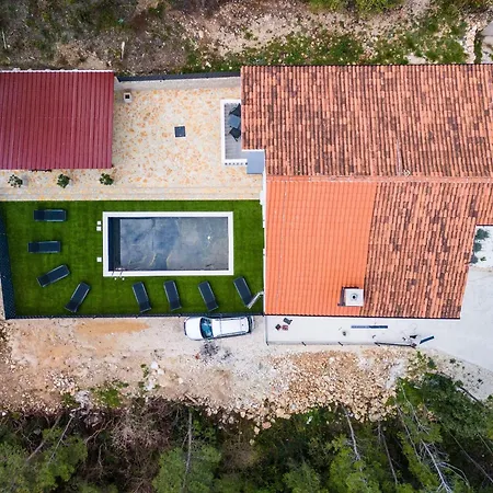 Villa Ivanovi Dvori