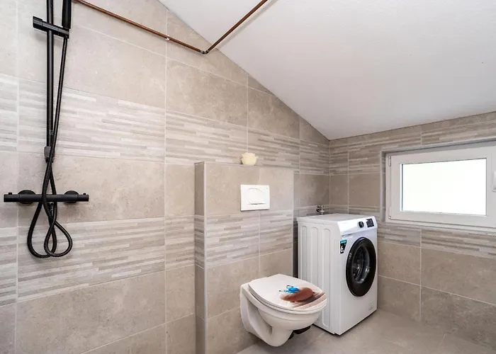 Ivanovi Dvori Вилла *