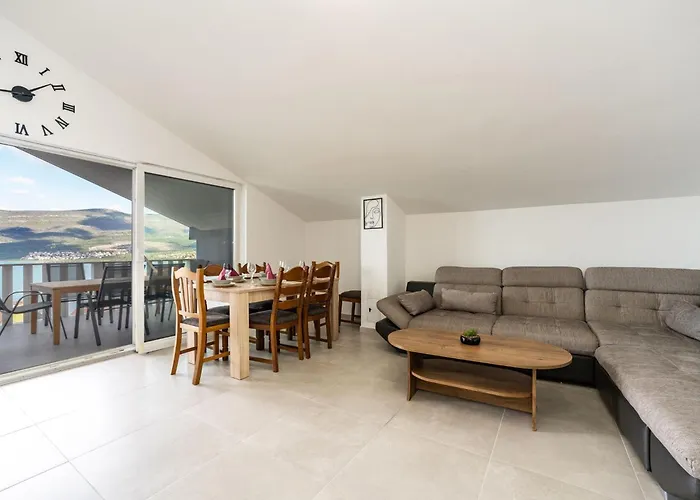 Вилла Ivanovi Dvori *