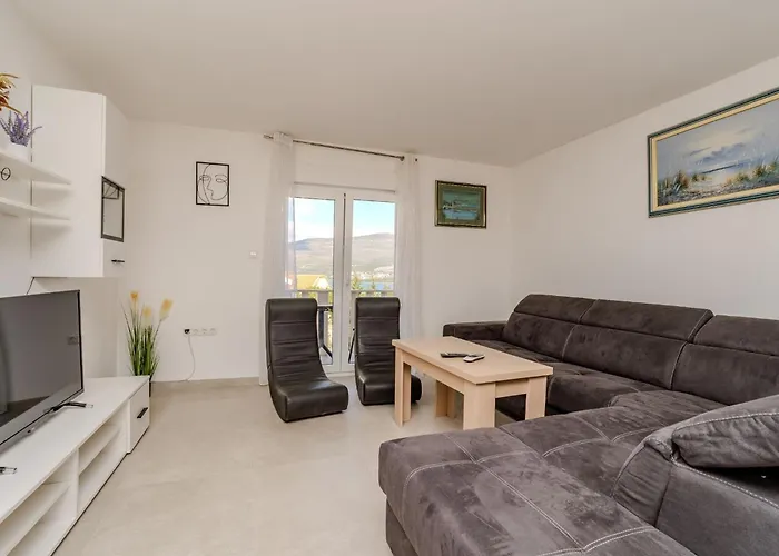 Вилла Ivanovi Dvori *